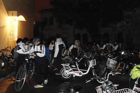 Thêm nỗi lo lắng khi con vào khung giờ học mới