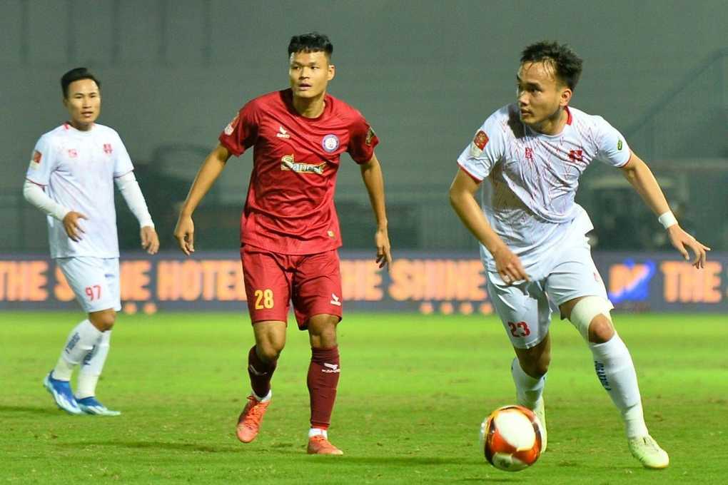 Thua Hải Phòng, CLB Khánh Hòa rơi xuống nhóm cuối bảng V-League - 1 Thua Hải Phòng, CLB Khánh Hòa rơi xuống nhóm cuối bảng V-League - 1