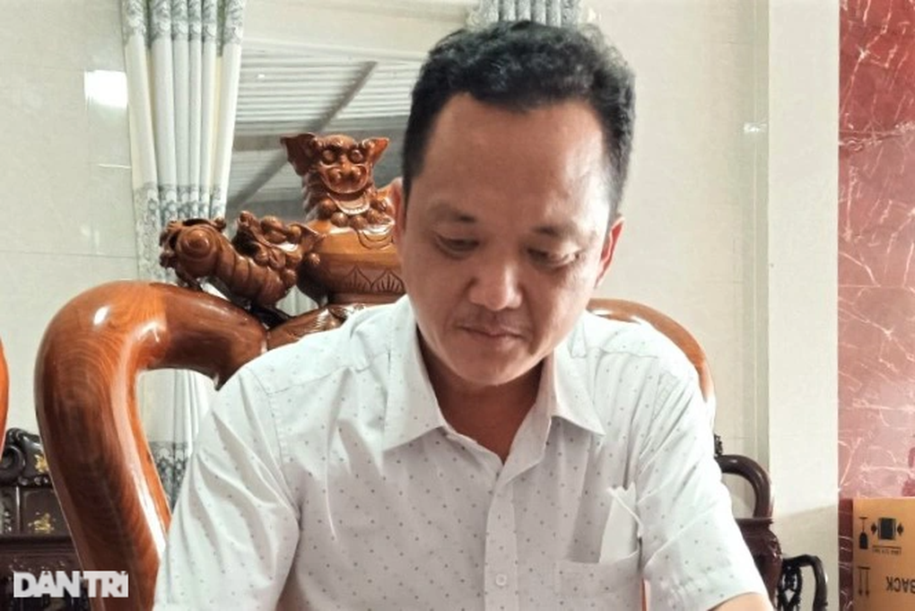 Người từng thắng kiện ủy ban huyện tiếp tục kiện huyện ra tòa - 1 Người từng thắng kiện ủy ban huyện tiếp tục kiện huyện ra tòa - 1