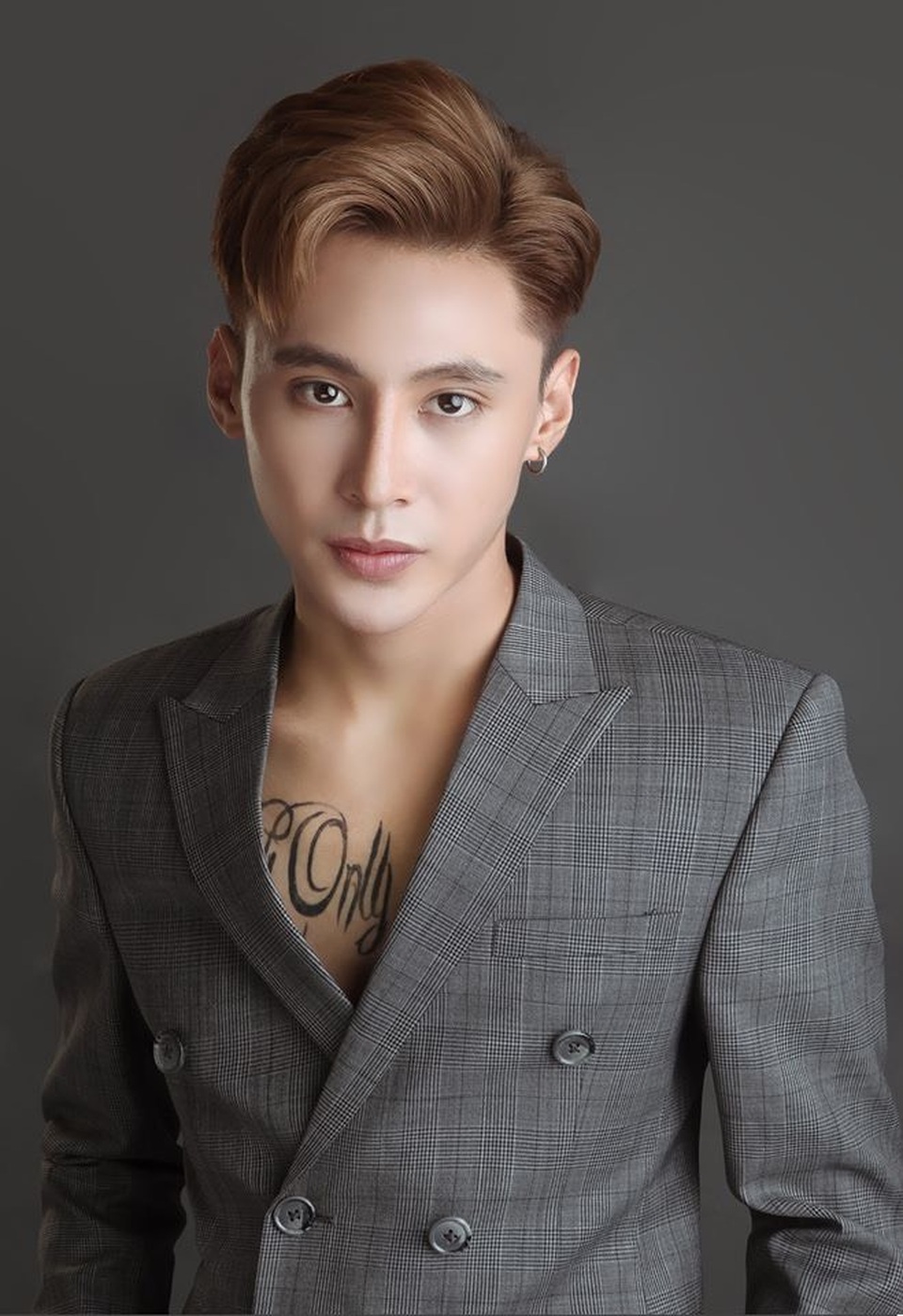Ngô Trí Khánh – Chàng hotboy bỏ nghề tóc kinh doanh thành công mỹ phẩm Cenlia - 1 Ngô Trí Khánh – Chàng hotboy bỏ nghề tóc kinh doanh thành công mỹ phẩm Cenlia - 1
