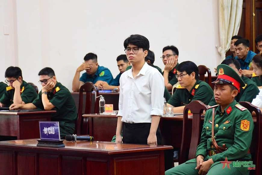 Tuyên án với người phát tán clip tin đồn nữ sinh HUFLIT bị xâm hại tình dục - 1 Tuyên án với người phát tán clip tin đồn nữ sinh HUFLIT bị xâm hại tình dục - 1