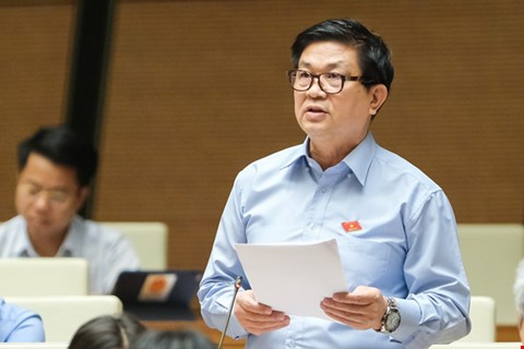 Đại biểu: Xây dự thảo luật đừng để dễ cho bên quản lý, khó cho dân - 1 Đại biểu: Xây dự thảo luật đừng để dễ cho bên quản lý, khó cho dân - 1