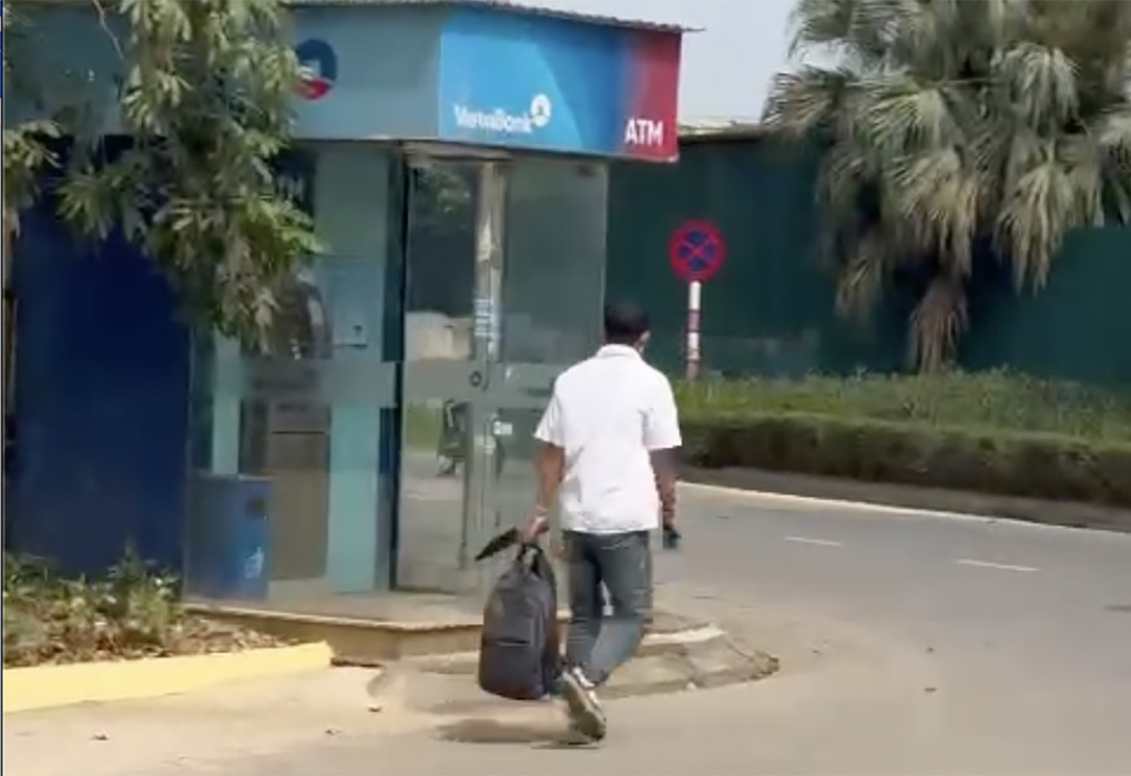 Cướp ngân hàng VietinBank tại Hà Nội - 1 Cướp ngân hàng VietinBank tại Hà Nội - 1
