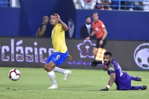 Neymar kiến tạo hai bàn, Brazil đánh bại Saudi Arabia