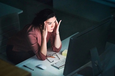 NIM chạm đáy, đâu là "vũ khí bí mật" giúp các ngân hàng thắng lớn?