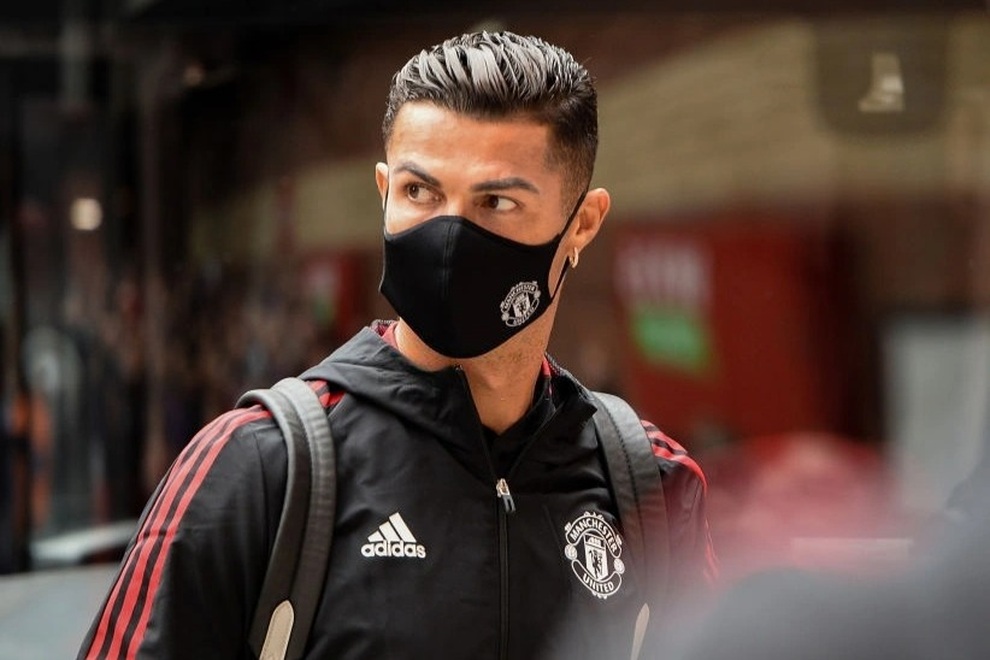 Những khoảnh khắc trong ngày Ronaldo ra mắt hoàn hảo tại Man Utd - 1