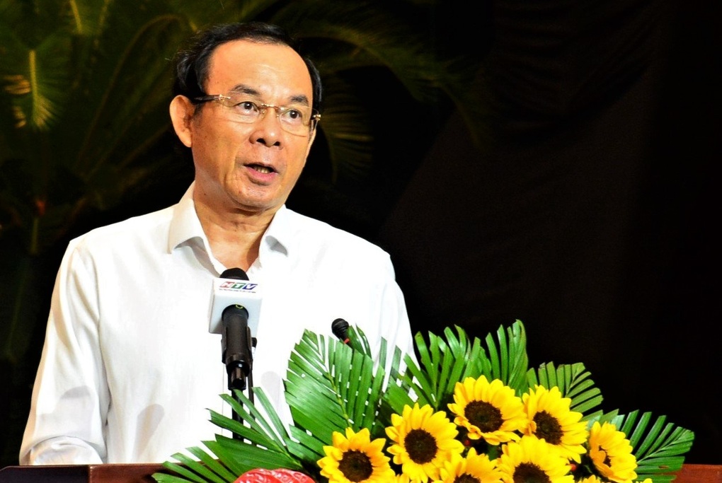 Bí thư TPHCM: Đau thương do Covid-19 đã dịu nhưng nhiều hành động còn mãi - 1 Bí thư TPHCM: Đau thương do Covid-19 đã dịu nhưng nhiều hành động còn mãi - 1