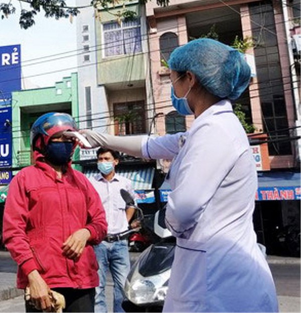 Phú Yên: 20 người trở về từ Bệnh viện Đà Nẵng nhưng không khai báo y tế - 2 Phú Yên: 20 người trở về từ Bệnh viện Đà Nẵng nhưng không khai báo y tế - 2