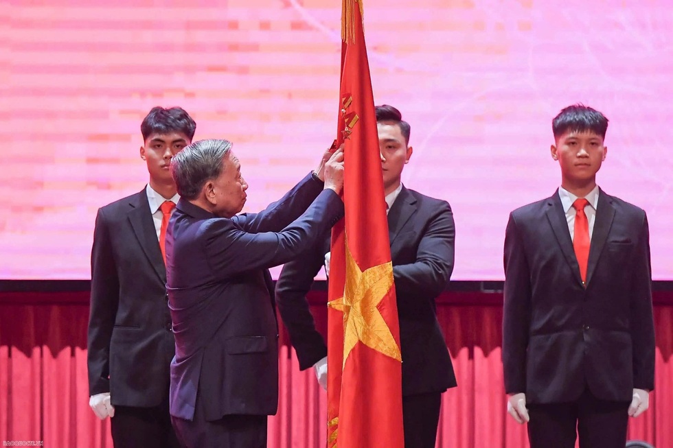 Chặng đường 80 năm vẻ vang của nền ngoại giao Việt Nam