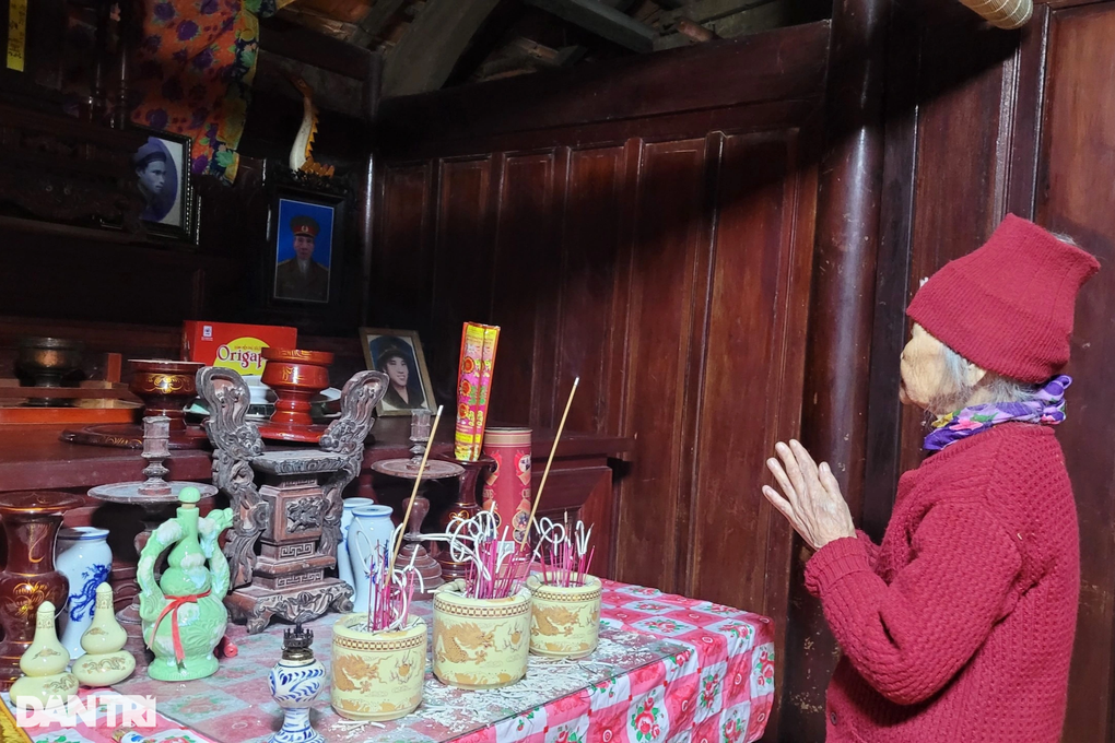 Thăm Mẹ Việt Nam anh hùng 101 tuổi - 2