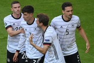 Ronaldo thăng hoa, Bồ Đào Nha vẫn thua tan nát trước Đức