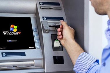 Những lưu ý để không mất tiền oan khi dùng thẻ ATM