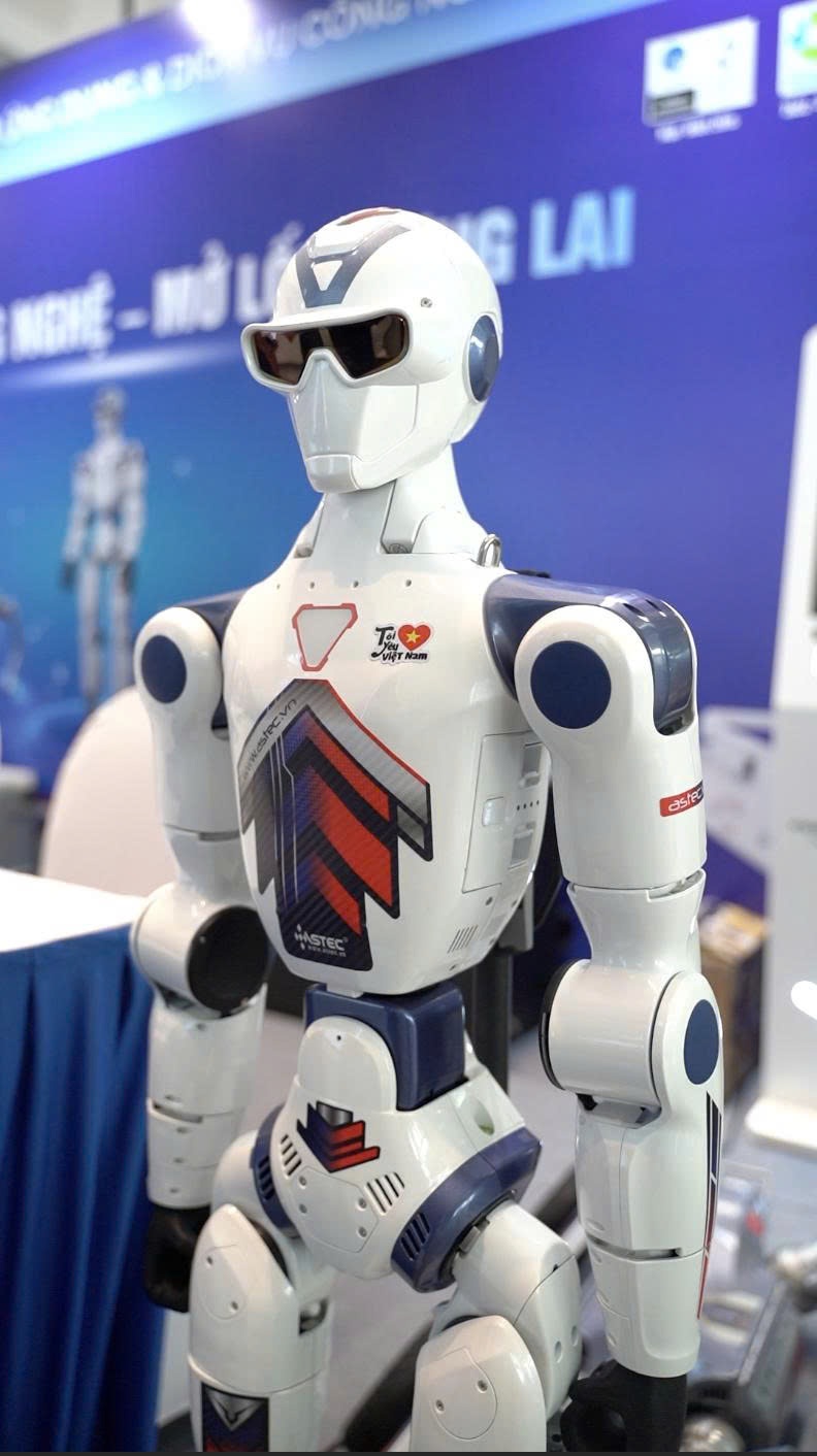 Robot, giải pháp AI gây chú ý tại Ngày hội đổi mới sáng tạo
