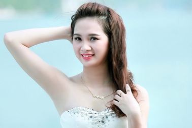 Tối nay, nữ sinh nào sẽ đăng quang Hoa khôi sinh viên Hà Nội 2015?