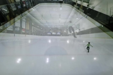 "Hoàng tử sân băng" Yuzuru Hanyu trong lúc luyện tập