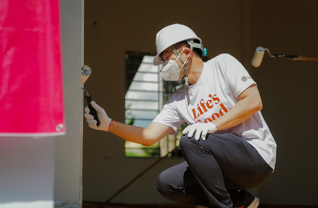 Một ngày chung tay xây dựng cuộc sống tốt đẹp hơn của tập thể LG - 1 Một ngày chung tay xây dựng cuộc sống tốt đẹp hơn của tập thể LG - 1