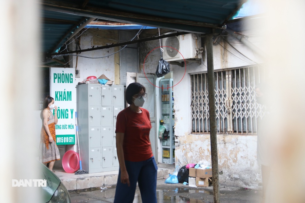 Hà Nội xét nghiệm cho 40 người liên quan đến nhà thuốc có F0 ở 95 Láng Hạ - 9