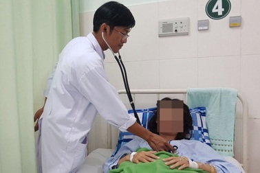 Bất ngờ nguyên nhân gây sốt 1 tiếng mỗi ngày suốt 4 tháng