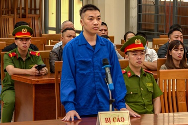 Bị chém vì dám "cọ quẹt" người yêu của bạn