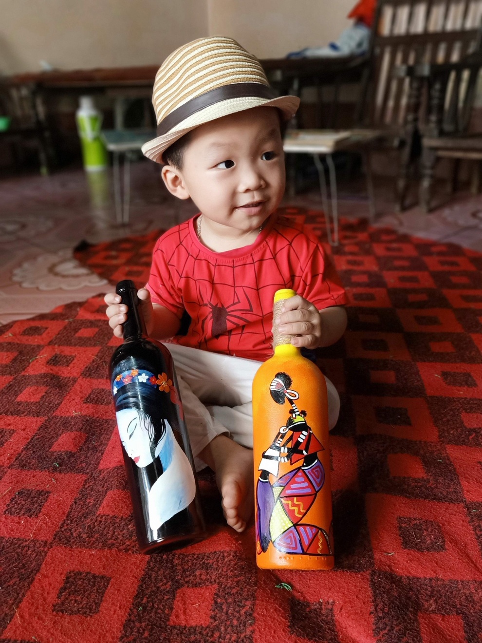 Thầy giáo hô biến đá cuội và chai sành thành những bức tranh tuyệt đẹp - 6 Thầy giáo hô biến đá cuội và chai sành thành những bức tranh tuyệt đẹp - 6