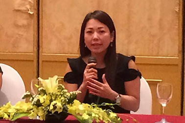 Phụ huynh kể chuyện "mất ngủ" cùng con tìm học bổng Mỹ