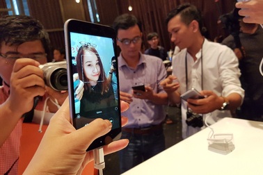 Xiaomi tung smartphone sở hữu cấu hình "khủng" với giá chỉ 1,79 triệu đồng