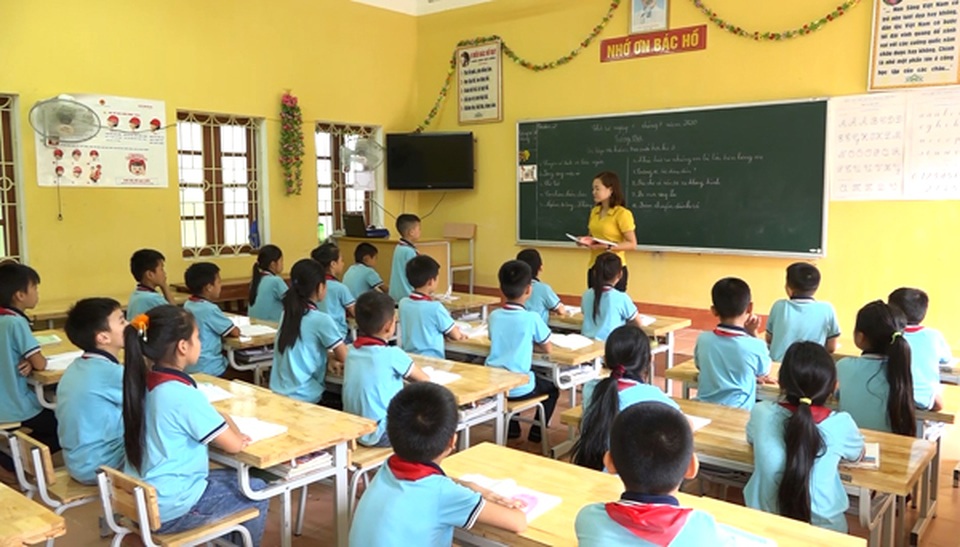 Sắp xếp trường lớp, tạo sức ép cho nhà trường, Bộ trưởng GD-ĐT nói gì? - 2 Sắp xếp trường lớp, tạo sức ép cho nhà trường, Bộ trưởng GD-ĐT nói gì? - 2