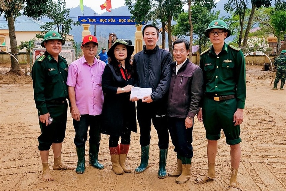 Quảng Trị: Học sinh trở lại trường là niềm vui lớn nhất dịp 20/11 - 6 Quảng Trị: Học sinh trở lại trường là niềm vui lớn nhất dịp 20/11 - 6