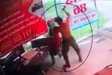 Tử hình hung thủ đập 10 nhát búa đoạt mạng hàng xóm