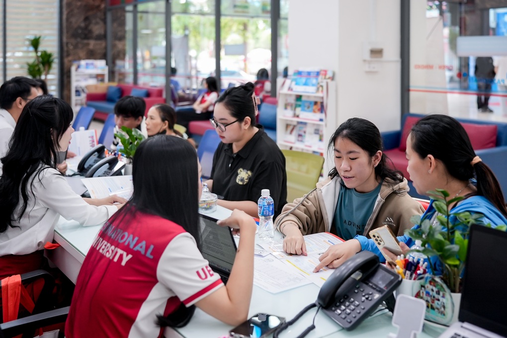 Những lý do giúp UEF được nhiều sĩ tử lựa chọn - 2 Những lý do giúp UEF được nhiều sĩ tử lựa chọn - 2