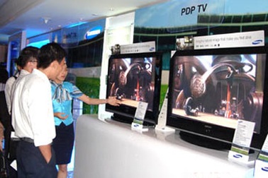 Ti vi LCD đã và sẽ tiếp tục hạ giá