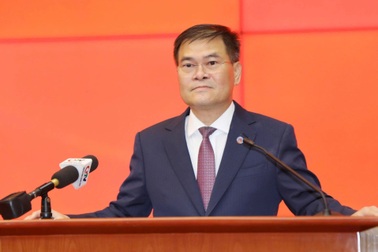Thứ trưởng Bộ Tài chính được giới thiệu làm Chủ tịch tỉnh Quảng Ninh