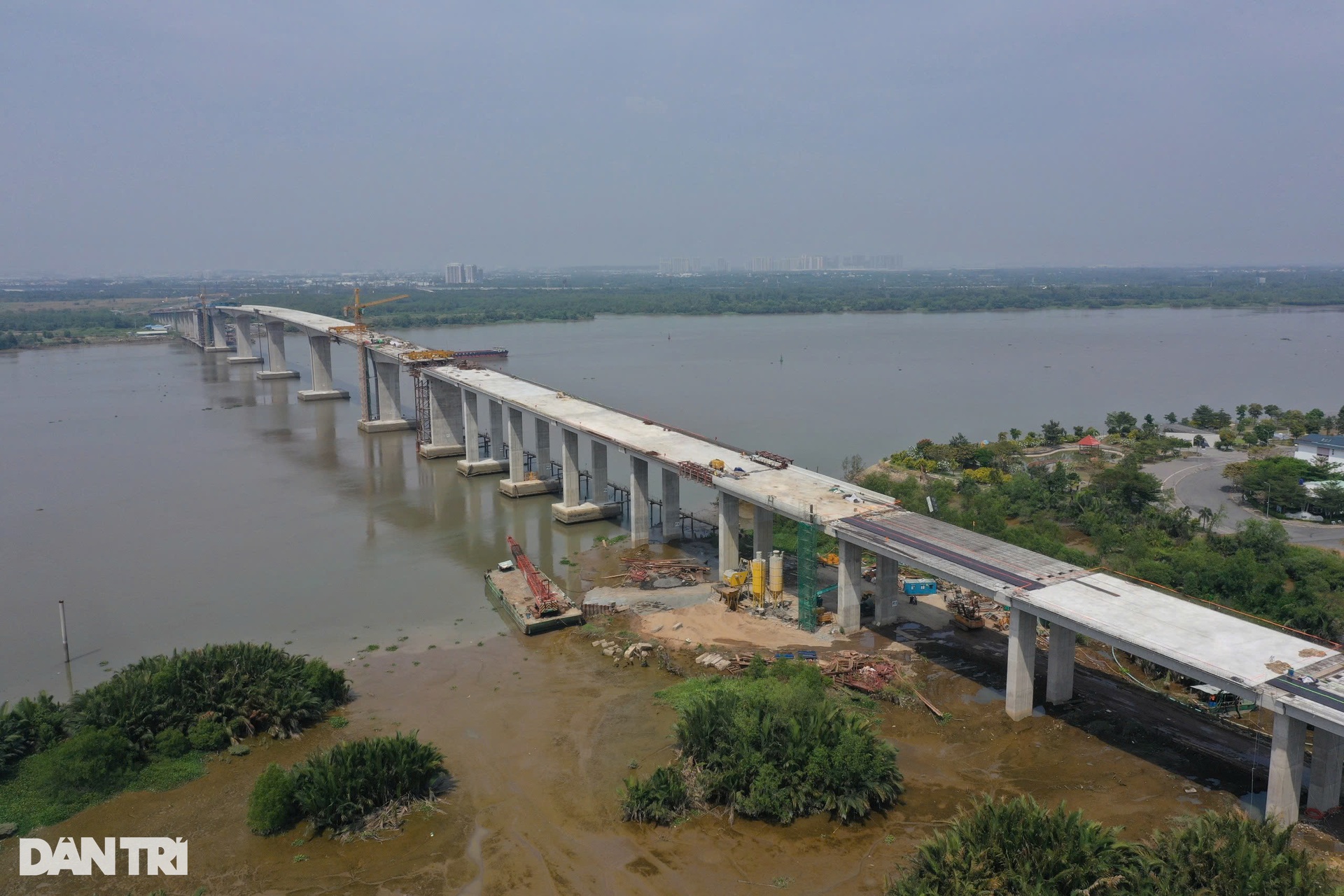 Thủ tướng thị sát cầu Nhơn Trạch trên tuyến Vành đai 3 TPHCM - 9 Thủ tướng thị sát cầu Nhơn Trạch trên tuyến Vành đai 3 TPHCM - 9