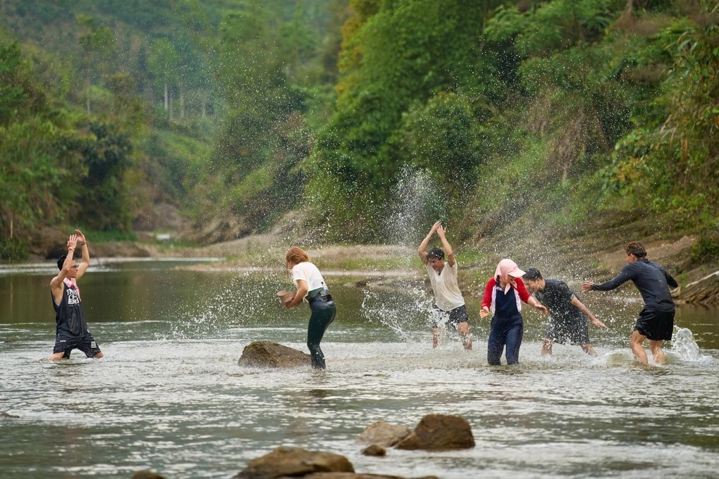 Một ngày làm nông dân: Sản phẩm du lịch nông thôn hút khách của Lào Cai - 1