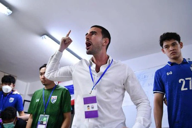 HLV U19 Thái Lan chia sẻ về việc không thể thắng U19 Việt Nam