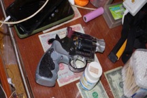 Bệnh nhân ung thư bán ma túy để kiếm lời