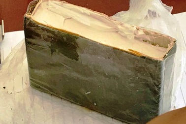 Đánh án mua bán ma túy trong đêm mưa lũ