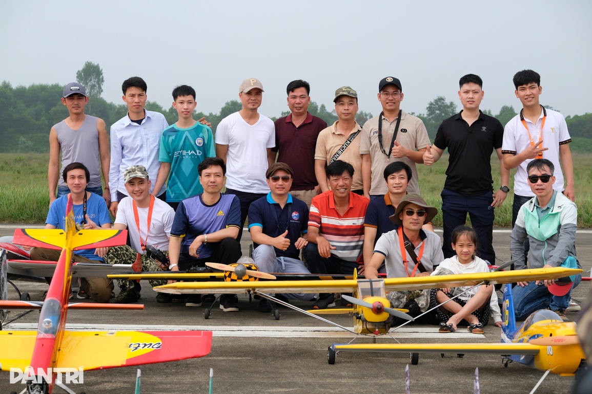 Thi bay cánh bằng: Sân chơi được Bộ Quốc phòng và Nhà nước quản lý chặt - 2 Thi bay cánh bằng: Sân chơi được Bộ Quốc phòng và Nhà nước quản lý chặt - 2