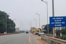 Cho phép ô tô dưới 7 chỗ qua cầu Trung Hà nối Hà Nội - Phú Thọ