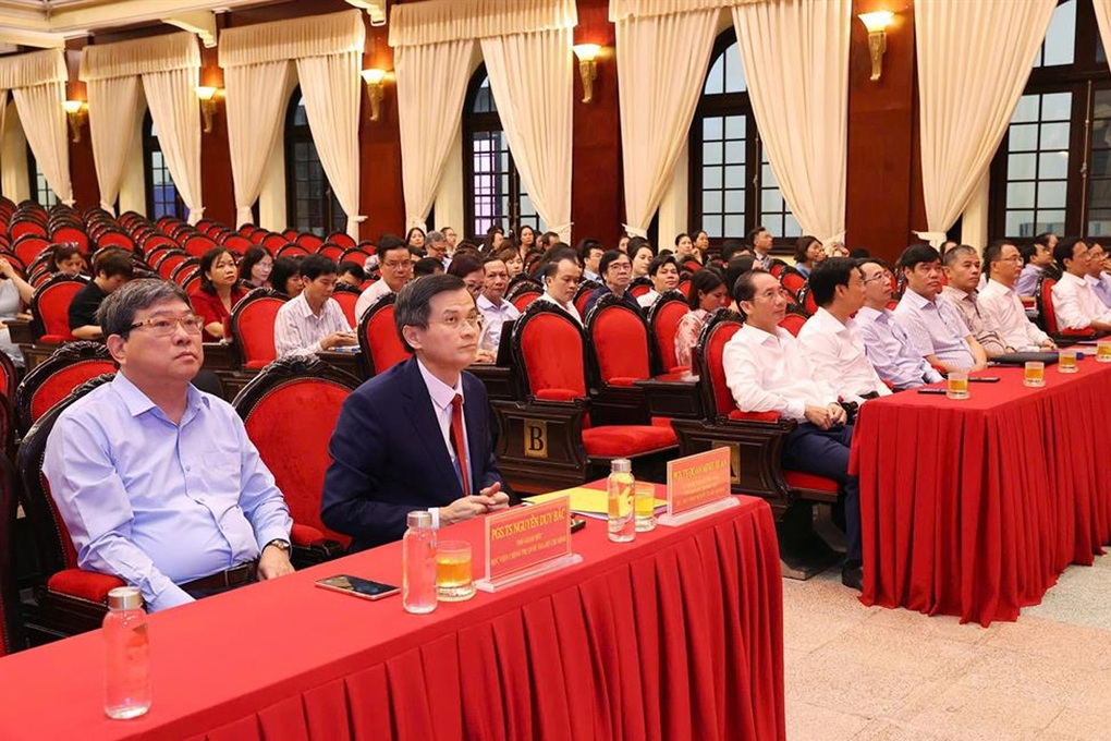 Cán bộ cấp xã được tập huấn kỹ năng xử lý công việc phức tạp - 1 Cán bộ cấp xã được tập huấn kỹ năng xử lý công việc phức tạp - 1