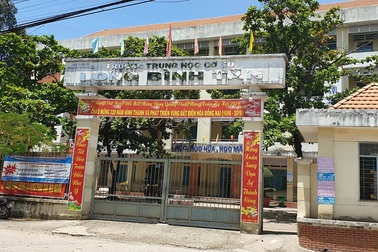 Yêu cầu chấm lại bài giáo viên nhờ... học sinh lớp 6 chấm điểm