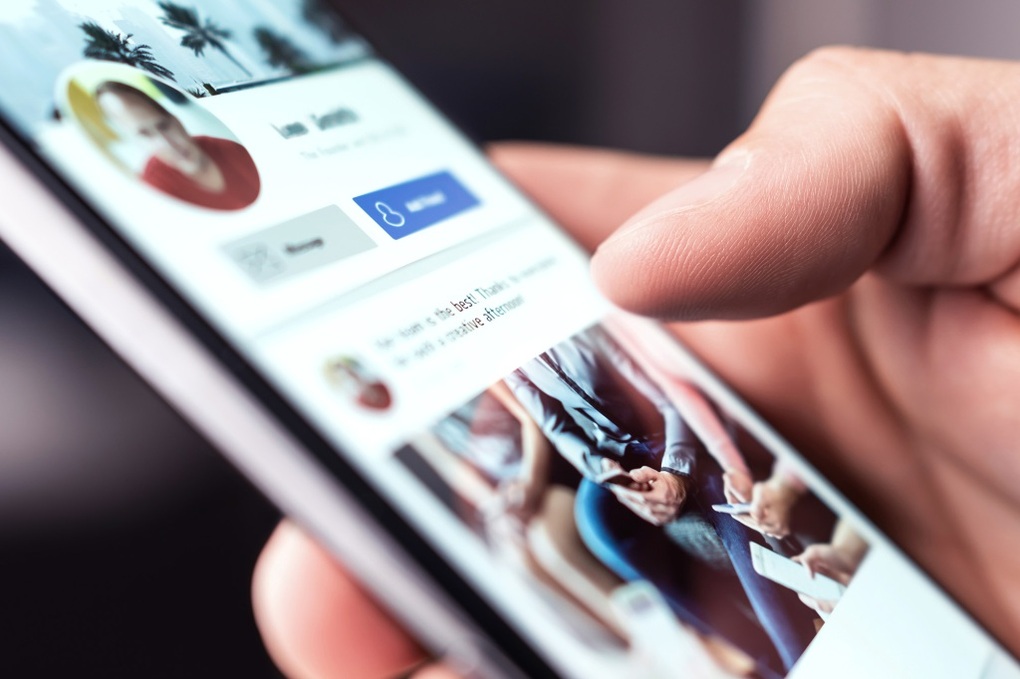 Thế hệ Millennial chặn người nhà trên Facebook vì lý do chính trị - 1 Thế hệ Millennial chặn người nhà trên Facebook vì lý do chính trị - 1