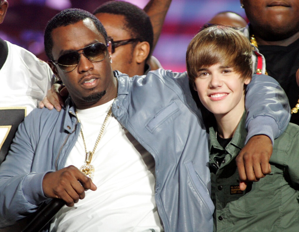 Hé lộ mối quan hệ thực sự giữa Justin Bieber và kẻ săn mồi tình dục Diddy - 2 Hé lộ mối quan hệ thực sự giữa Justin Bieber và kẻ săn mồi tình dục Diddy - 2