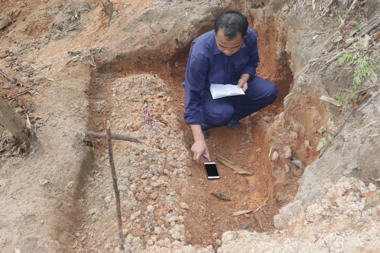 Tình nghĩa nơi thăm thẳm rừng già bên kia biên giới - 3 Tình nghĩa nơi thăm thẳm rừng già bên kia biên giới - 3