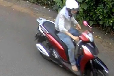 Giây phút kẻ sát hại 4 người cướp xe bỏ trốn: "Không giao xe sẽ giết"