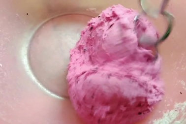 Chiêm ngưỡng món bánh bao thanh long vạn người mê