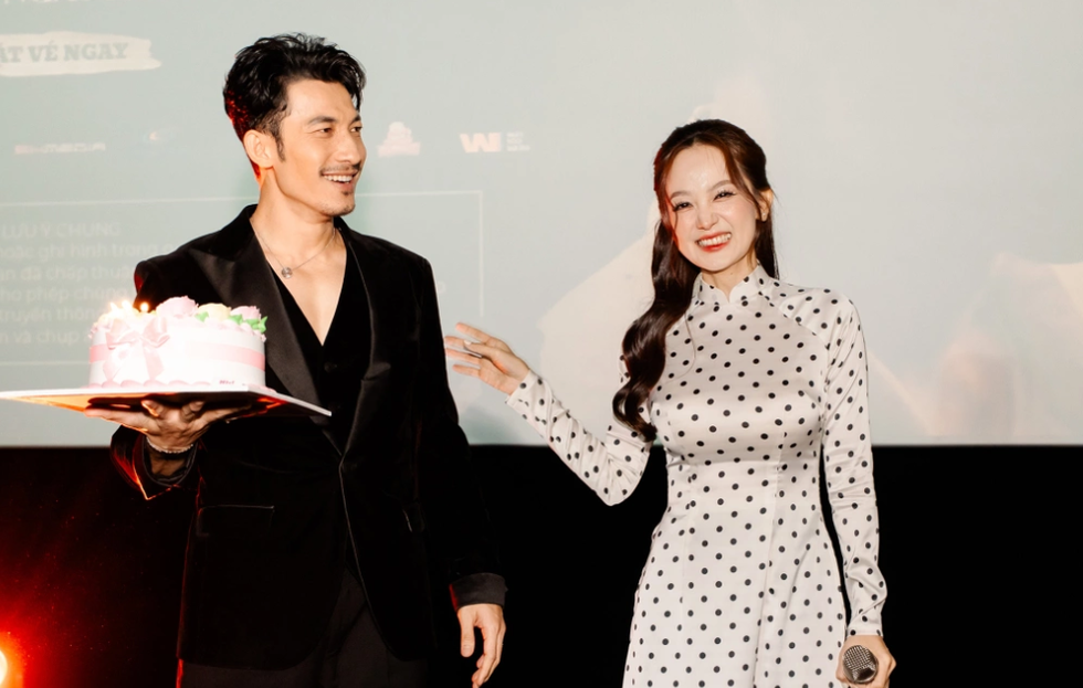 Liên Bỉnh Phát kể mối tình 5 năm với thành viên Mắt Ngọc, lý do chưa cưới - 5 Liên Bỉnh Phát kể mối tình 5 năm với thành viên Mắt Ngọc, lý do chưa cưới - 5