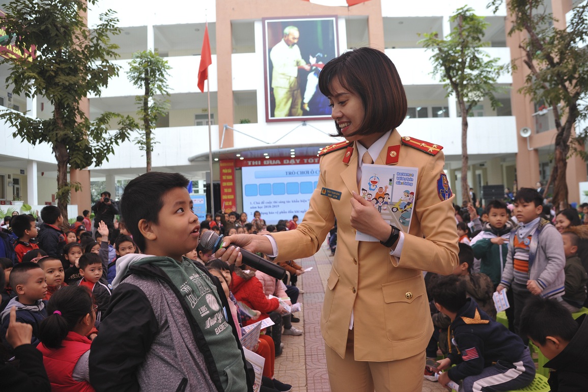Đoàn viên thanh niên Cục Cảnh sát giao thông xung kích trên mọi mặt trận - 8 Đoàn viên thanh niên Cục Cảnh sát giao thông xung kích trên mọi mặt trận - 8