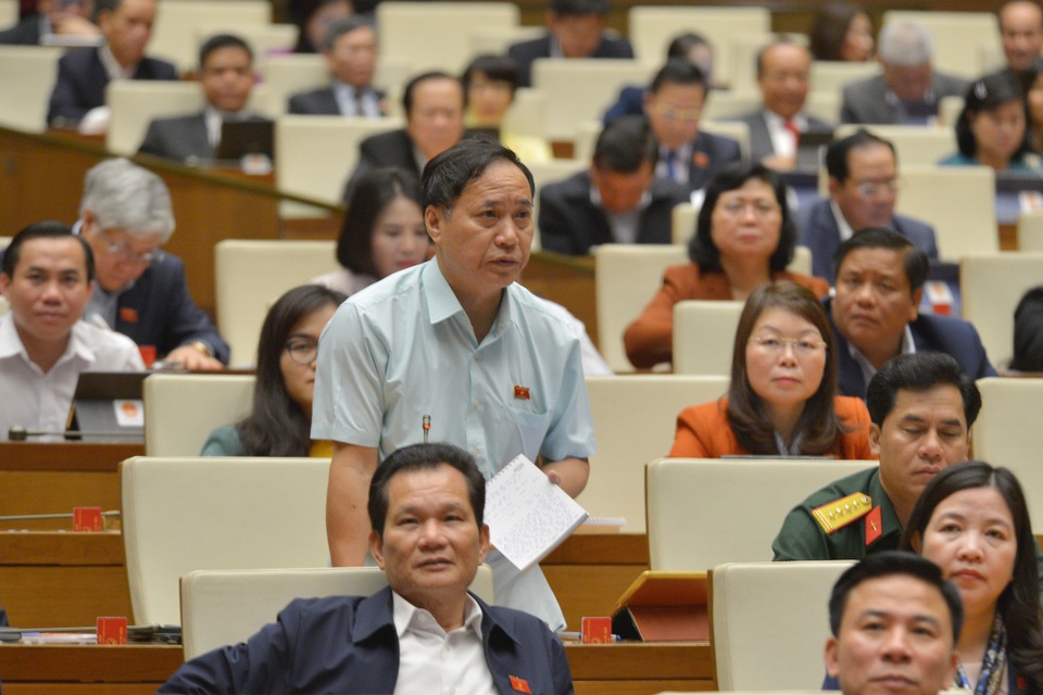 Giám sát chặt để loại bỏ hoàn toàn tham nhũng chính sách - 1 Giám sát chặt để loại bỏ hoàn toàn tham nhũng chính sách - 1