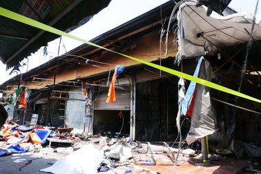 Hà Nội: Chợ Tó tan hoang sau hơn 30 phút hỏa hoạn